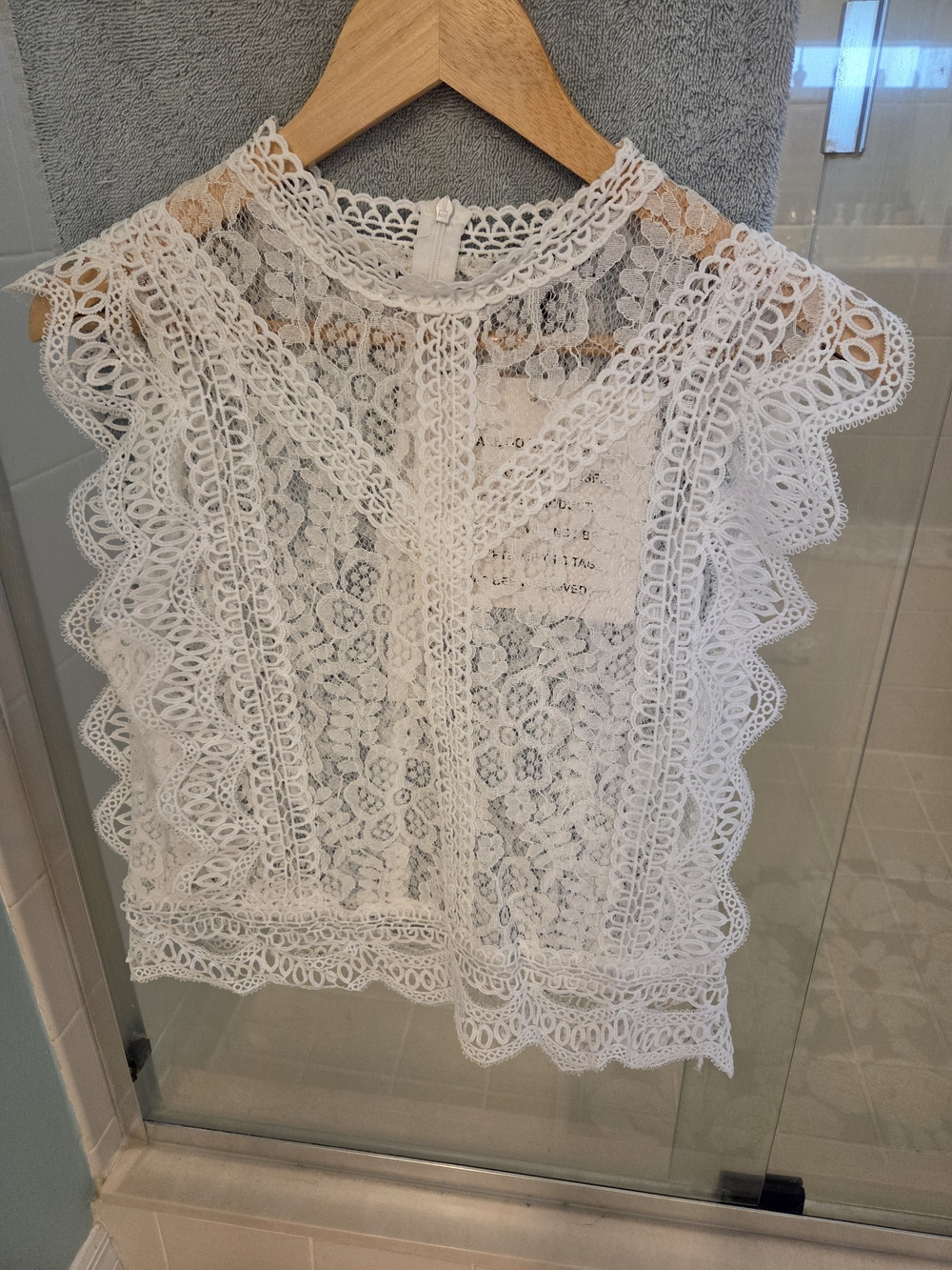 Chicwish White Lace Crochet Flutter Sleeve Top